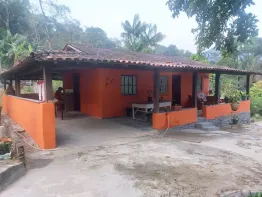 Sítio em Santo Aleixo
